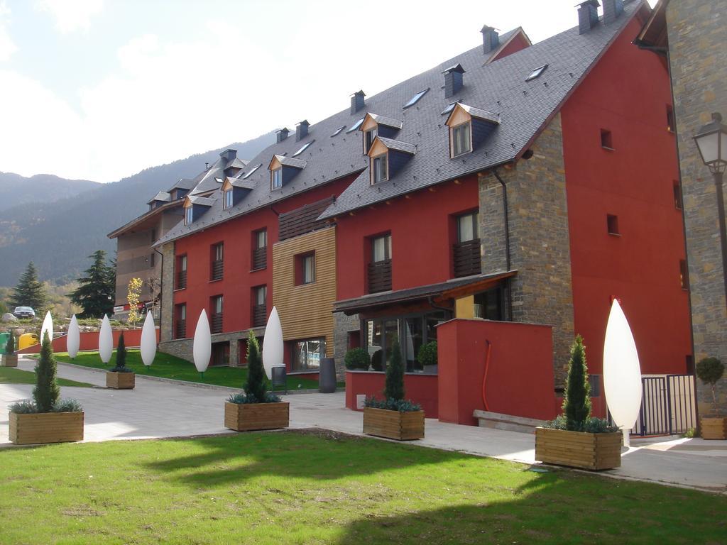 Nubahotel Vielha e Mijaran Exterior foto