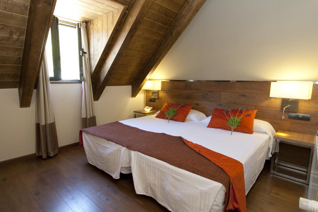 Nubahotel Vielha e Mijaran Zimmer foto